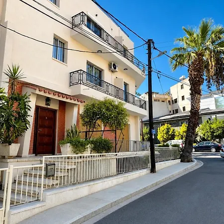 Apartament Smart Deluxe N9 Private Kitchenette Balcony 250m Marina Port 900m Limassol